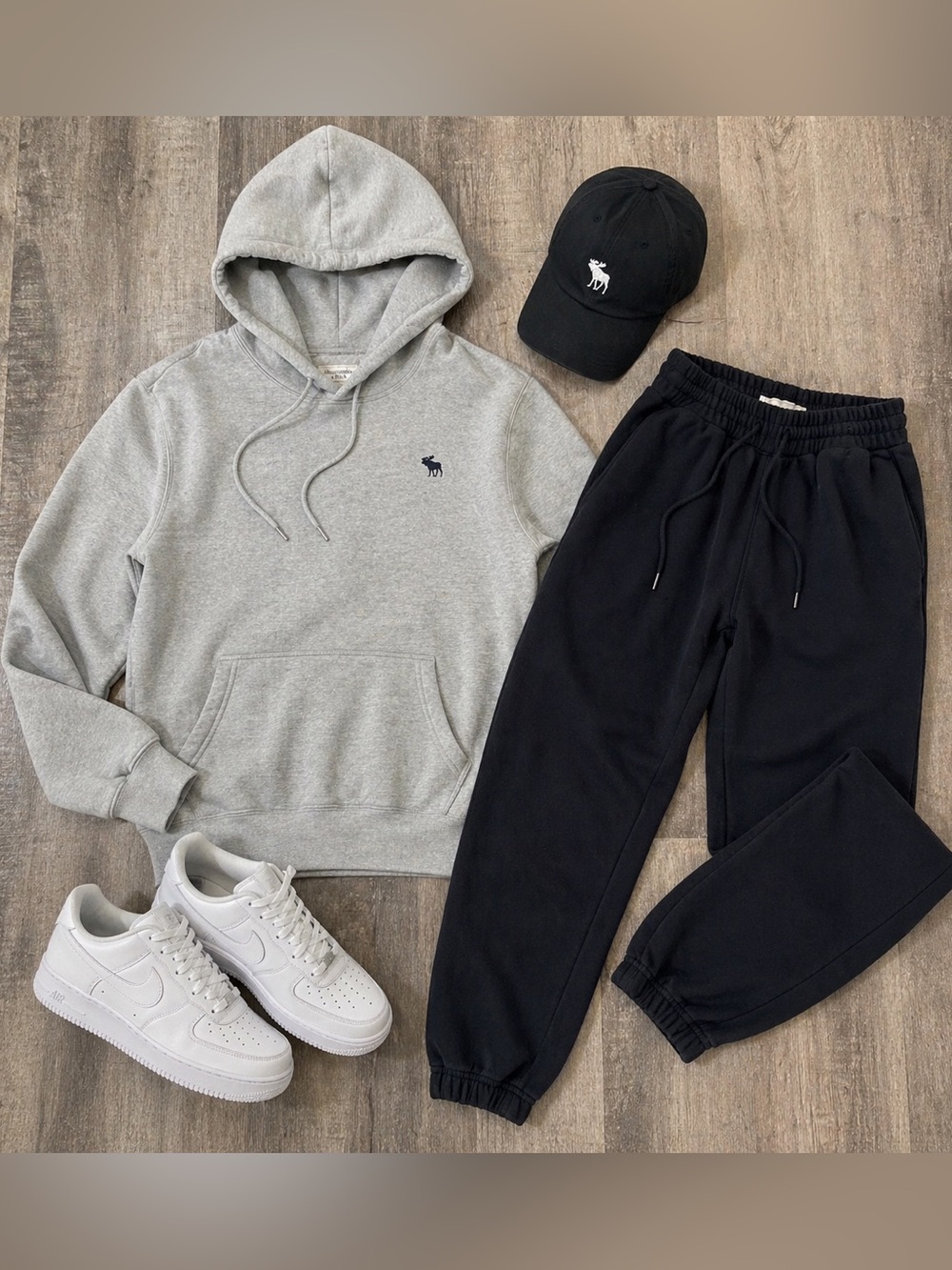 Abercrombie & Fitch Black Relaxed Fleece Joggers